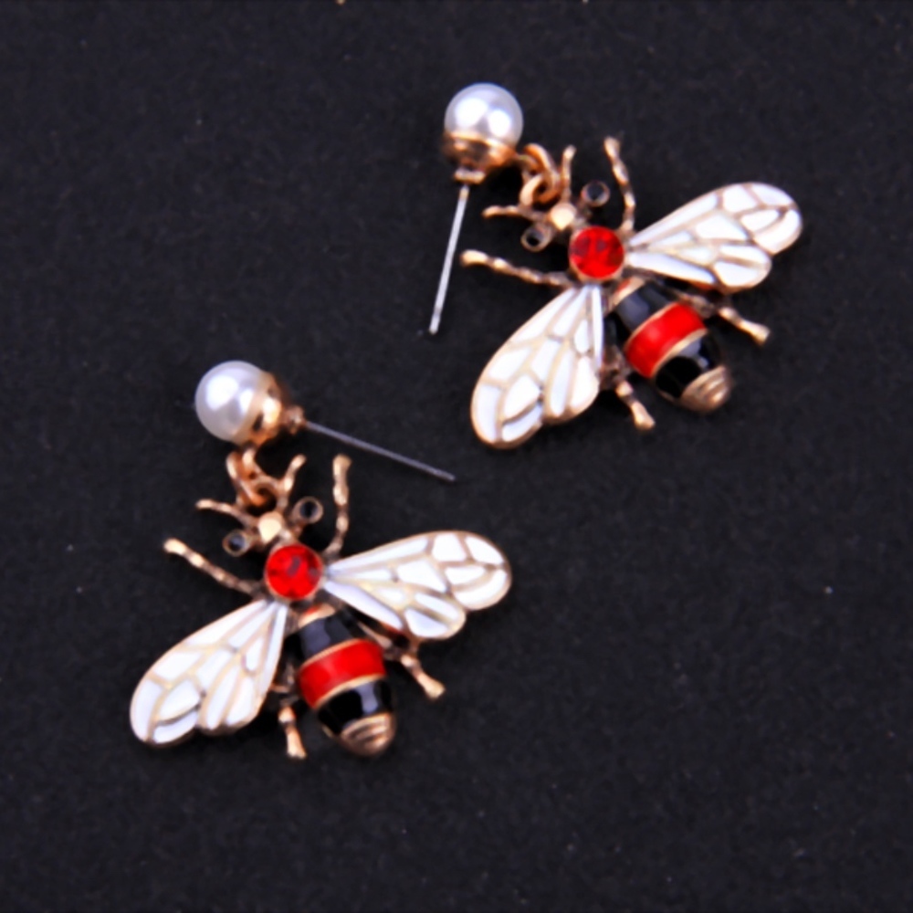 Bee Earrings - Elegant Rare Red Rhinestone  Faux Pearl at top -- NWOT - Picture 2 of 5